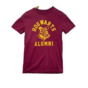 Harry Potter Hogwarts Alumni T-Shirt Women's Gryffindor Colors Wizard Movies S